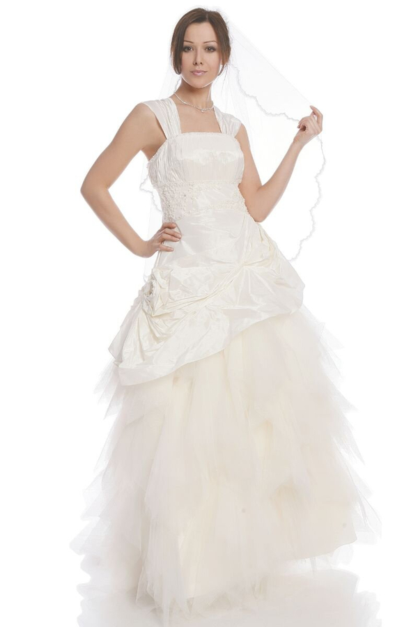 Wedding dress FSS591 IVORY