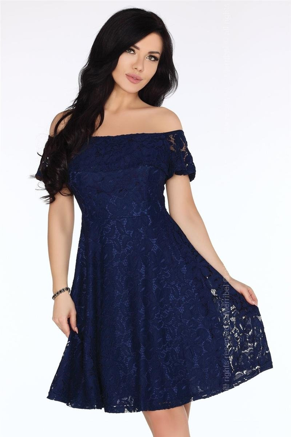 Koronkowa sukienka hiszpanka