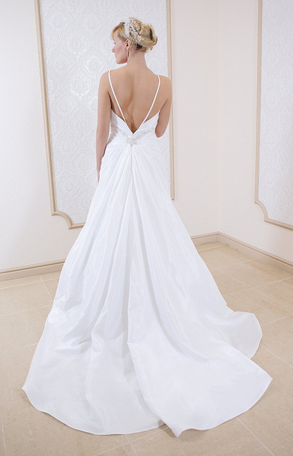 Suknia Ślubna FSS520 BIAŁY